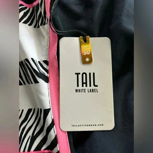 NWT women’s Tail golf top XXL - Picture 3 of 6